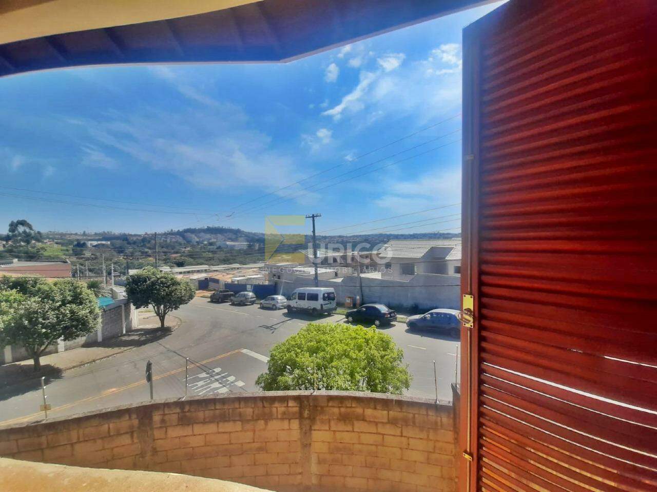 Casa à venda no JARDIM SANTA HELENA em Valinhos/SP: 