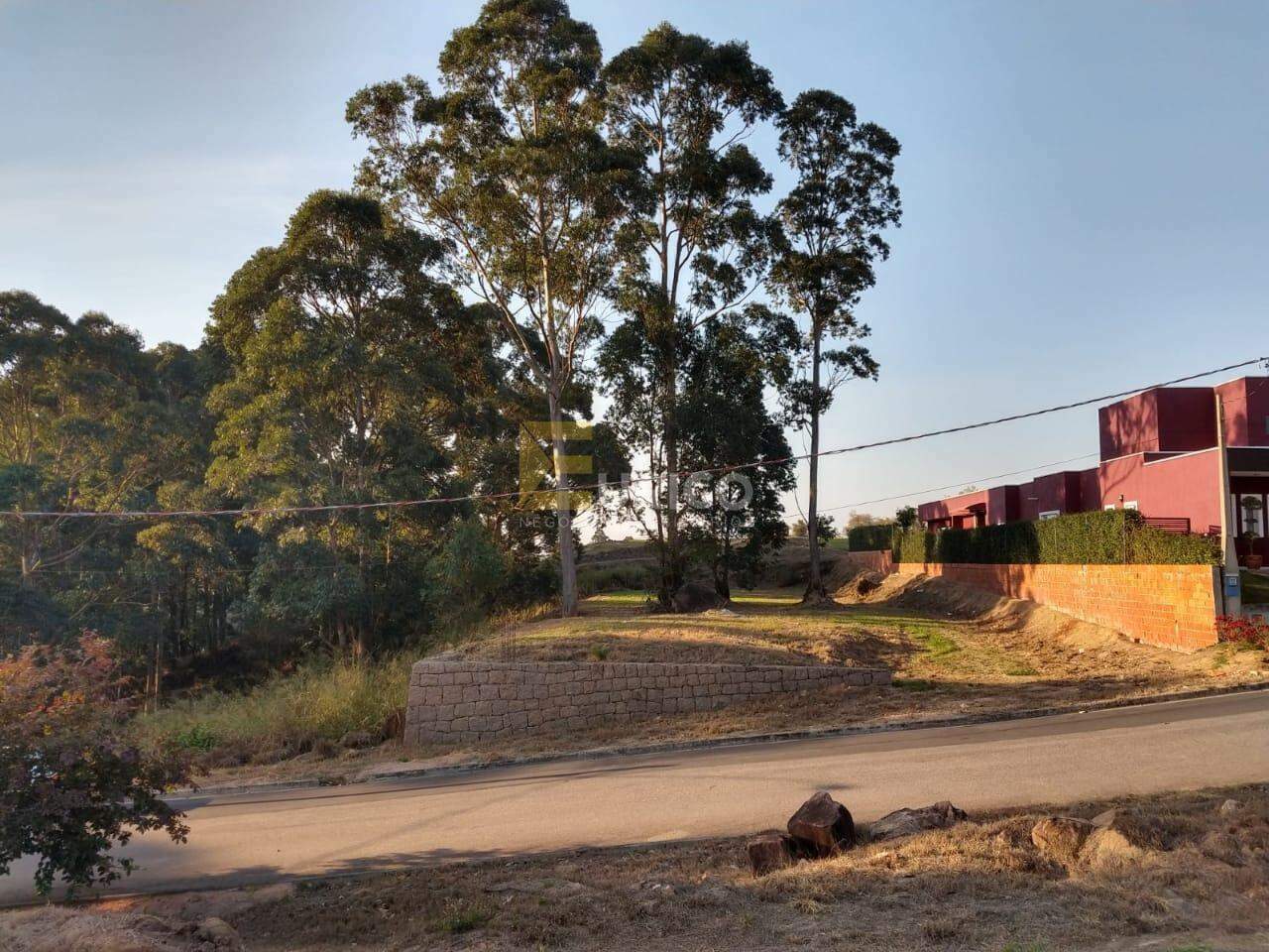 Terreno em Condomínio à venda no Condomínio Colinas de Inhandjara em Itupeva/SP: 