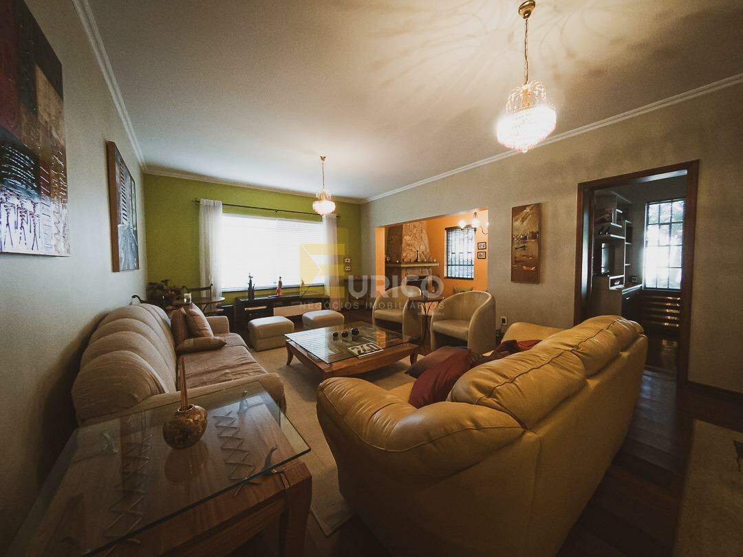 Casa em condomínio à venda no Condomínio Colinas dos Álamos em Valinhos/SP: 