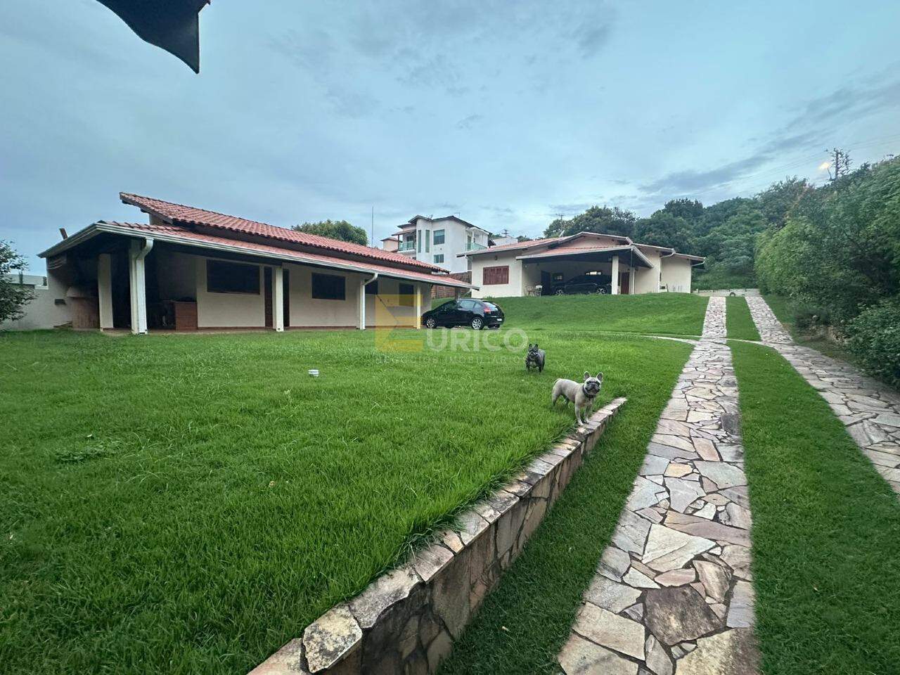 Casa em condomínio à venda no Condomínio Recanto Florido em Vinhedo/SP: 