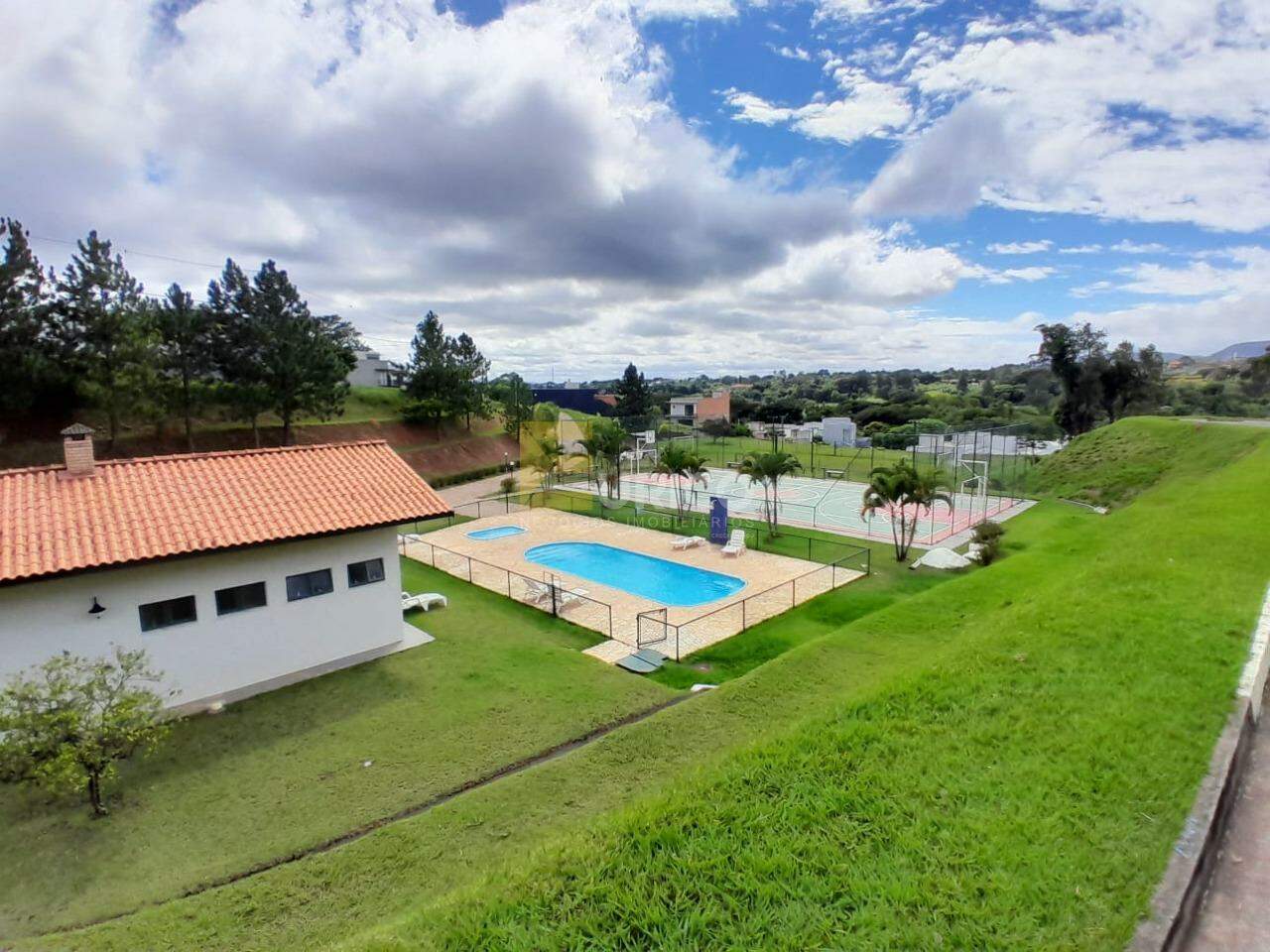 Terreno em Condomínio à venda no Condomínio Residencial Vila Preciosa em Cabreúva/SP: 