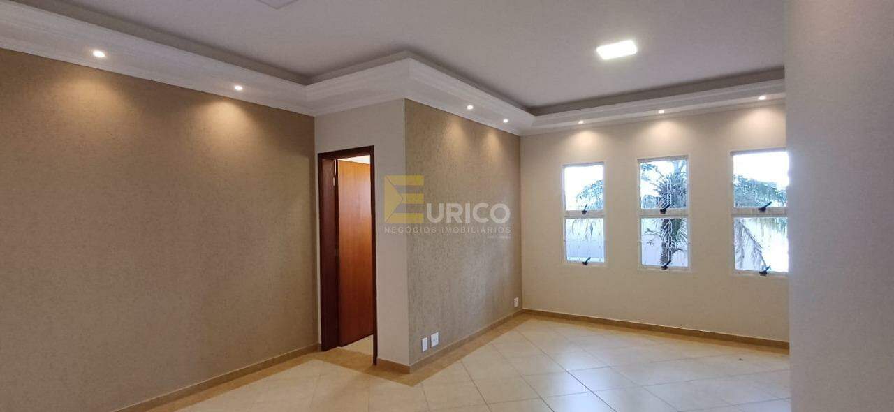 Casa à venda no JARDIM SANTA HELENA em Valinhos/SP: 