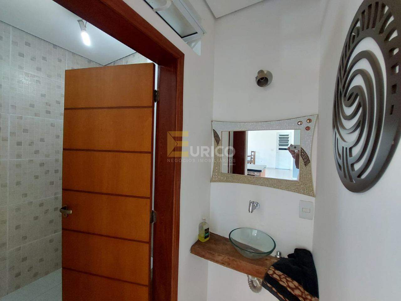 Casa em condomínio à venda no Condomínio Colinas de Inhandjara em Itupeva/SP: 