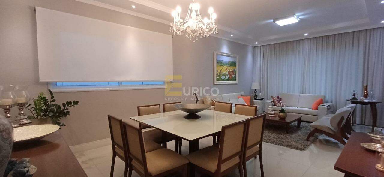 Casa à venda no PARQUE TERRANOVA em Valinhos/SP: 