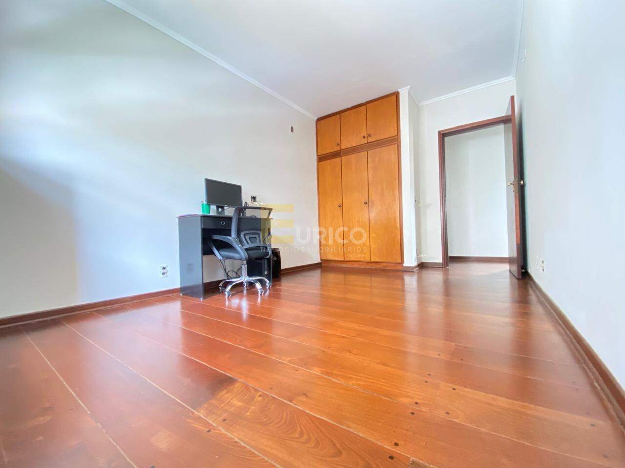Casa em condomínio para aluguel no Condomínio Vista Alegre - Sede em Vinhedo/SP: 1º QUARTO