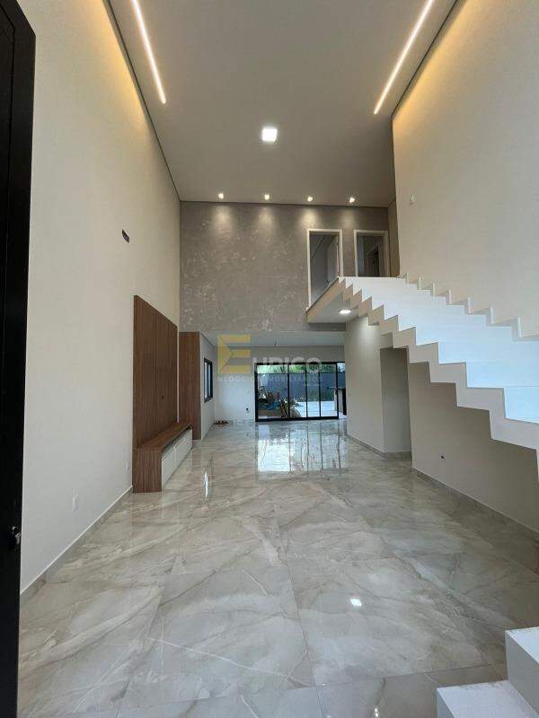 Casa em condomínio à venda no Condomínio Residencial Mont'Alcino em Valinhos/SP: 