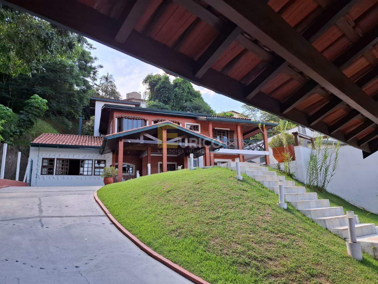Casa em condomínio à venda no Condomínio Estância Marambaia em Vinhedo/SP: 