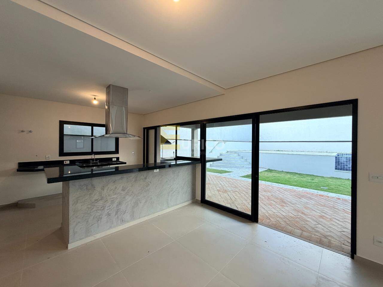 Casa em condomínio à venda no Condomínio Santa Isabel em Louveira/SP: