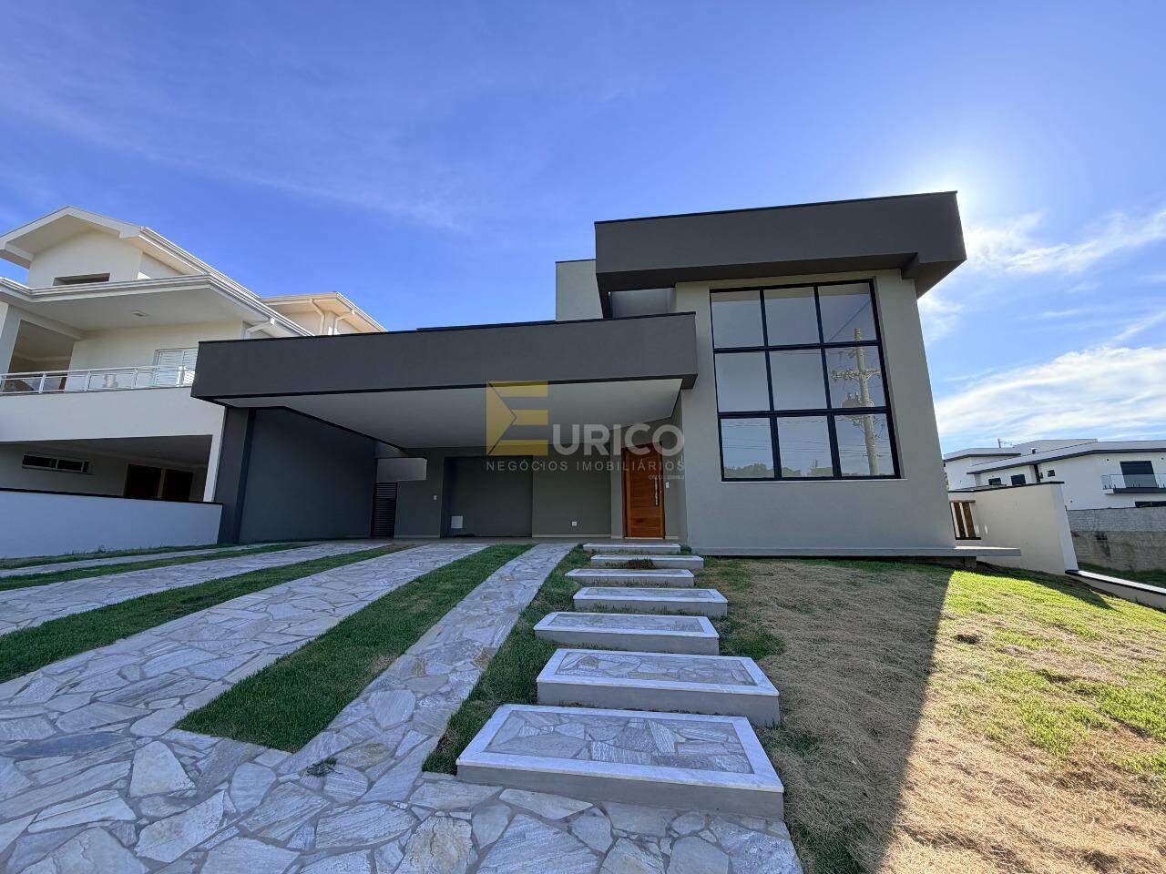 Casa em condomínio à venda no Condomínio Santa Isabel em Louveira/SP: 