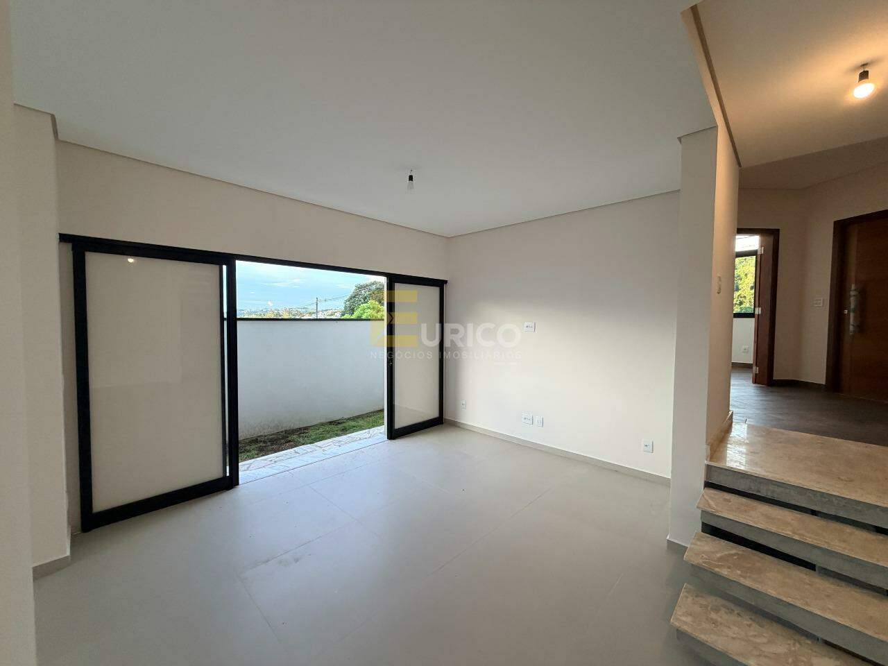 Casa em condomínio à venda no Condomínio Santa Isabel em Louveira/SP: