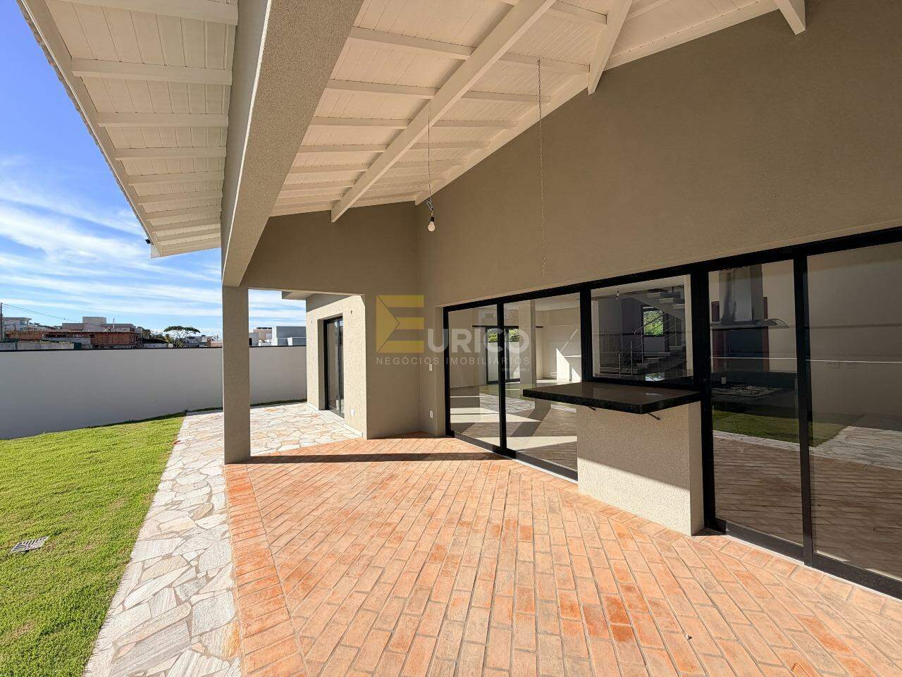 Casa em condomínio à venda no Condomínio Santa Isabel em Louveira/SP: