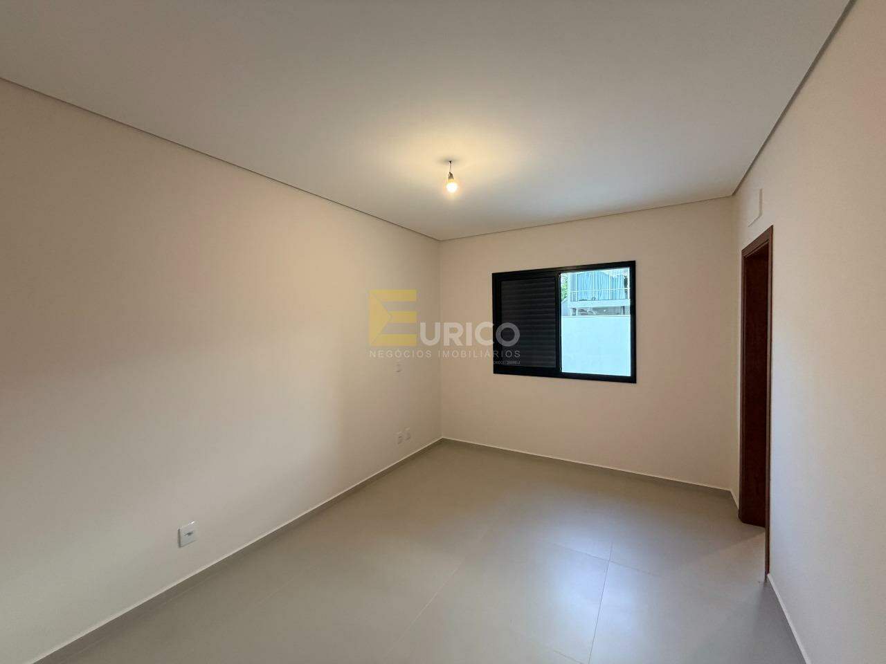 Casa em condomínio à venda no Condomínio Santa Isabel em Louveira/SP: