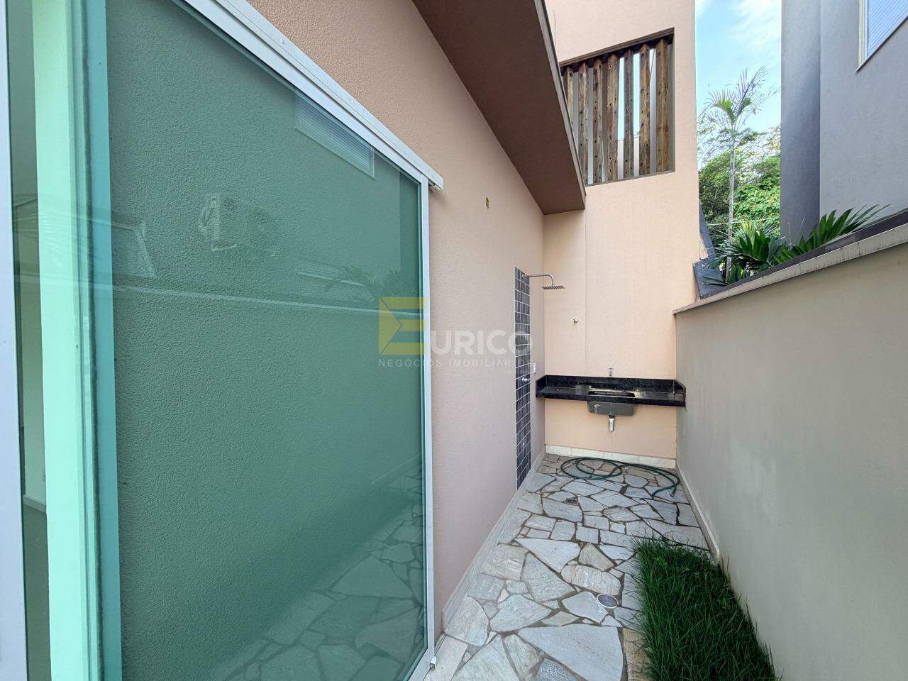 Casa em condomínio à venda no Condomínio Santa Isabel em Louveira/SP: 