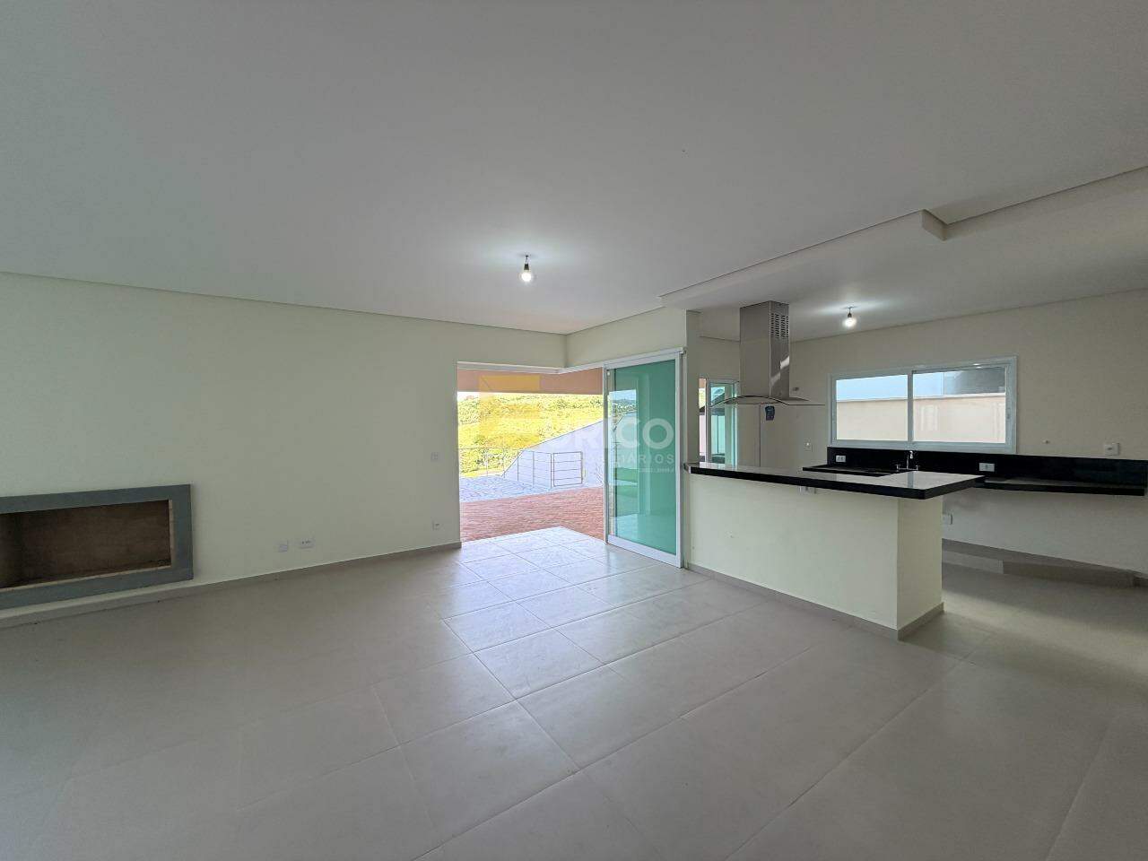 Casa em condomínio à venda no Condomínio Santa Isabel em Louveira/SP: 