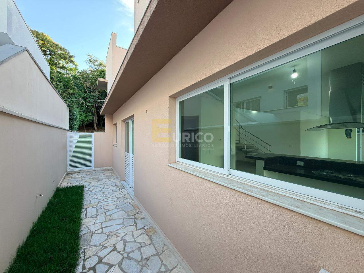 Casa em condomínio à venda no Condomínio Santa Isabel em Louveira/SP: 