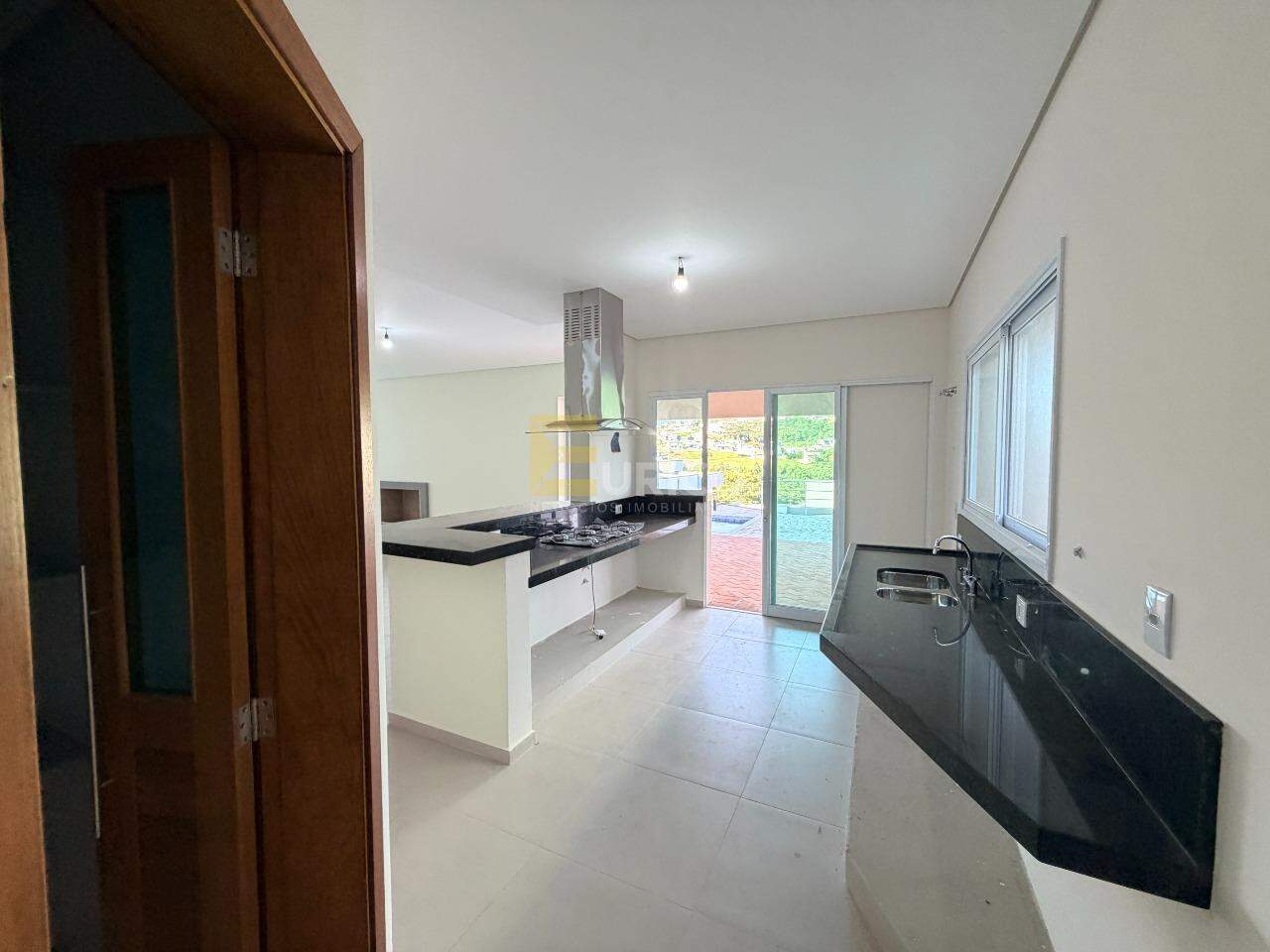 Casa em condomínio à venda no Condomínio Santa Isabel em Louveira/SP: 