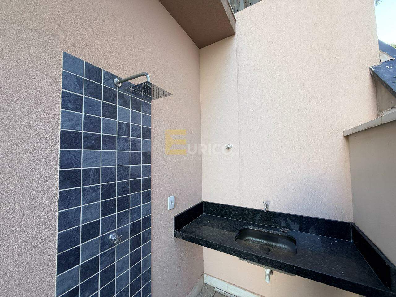 Casa em condomínio à venda no Condomínio Santa Isabel em Louveira/SP: 