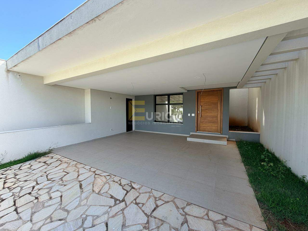 Casa em condomínio à venda no Condomínio Santa Isabel em Louveira/SP: 