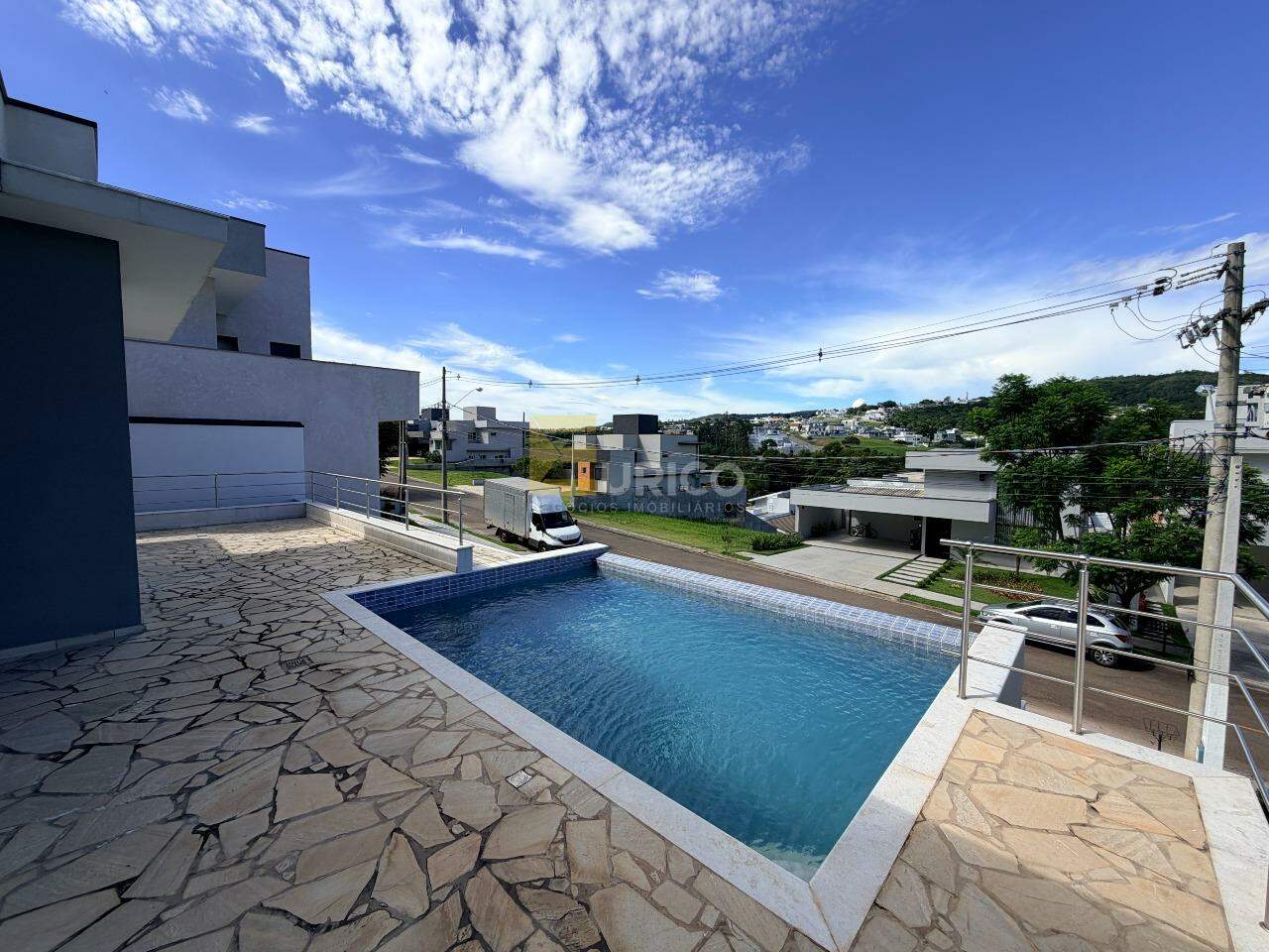Casa em condomínio à venda no Condomínio Santa Isabel em Louveira/SP: 