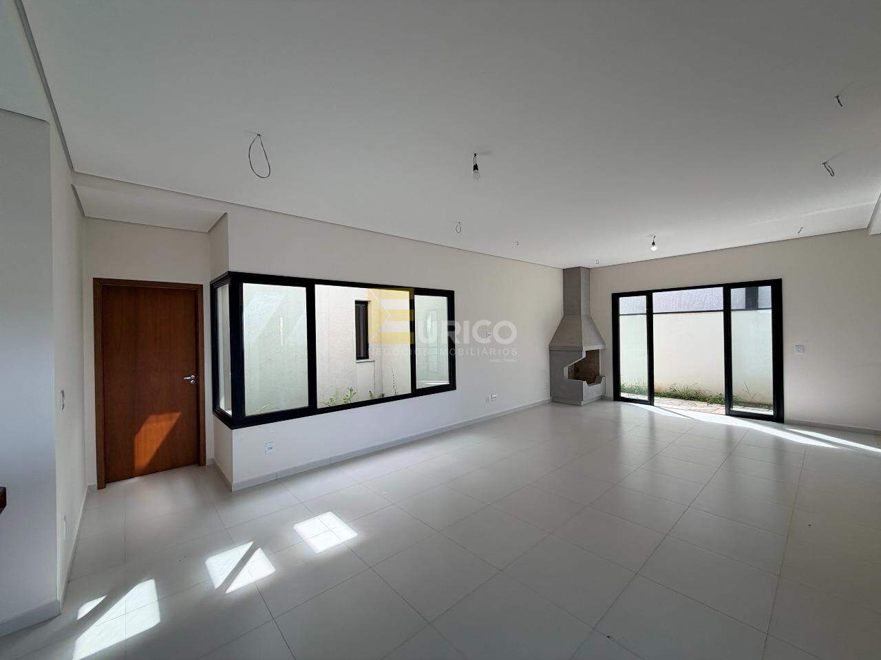 Casa em condomínio à venda no Condomínio Santa Isabel em Louveira/SP: 