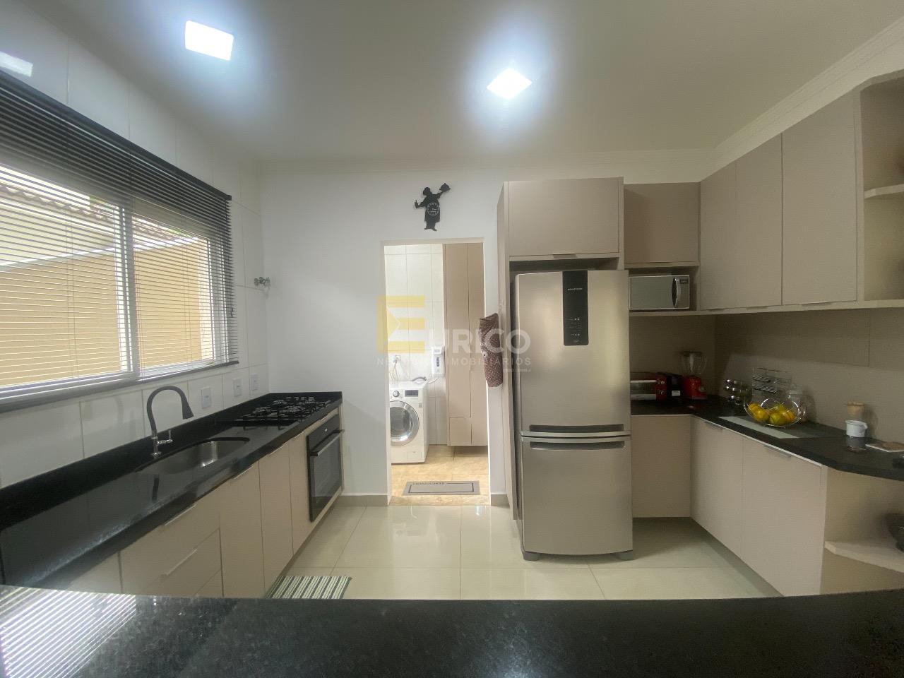 Casa em condomínio à venda no Condomínio Terras de São Francisco em Vinhedo/SP: 