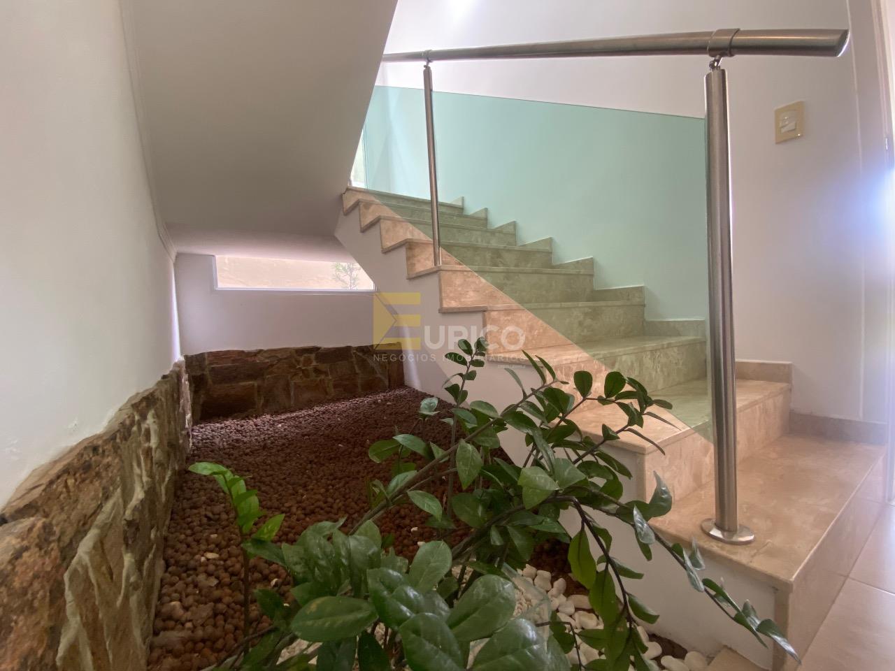 Casa em condomínio à venda no Condomínio Terras de São Francisco em Vinhedo/SP: 