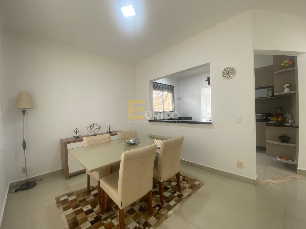 Casa em condomínio à venda no Condomínio Terras de São Francisco em Vinhedo/SP: 