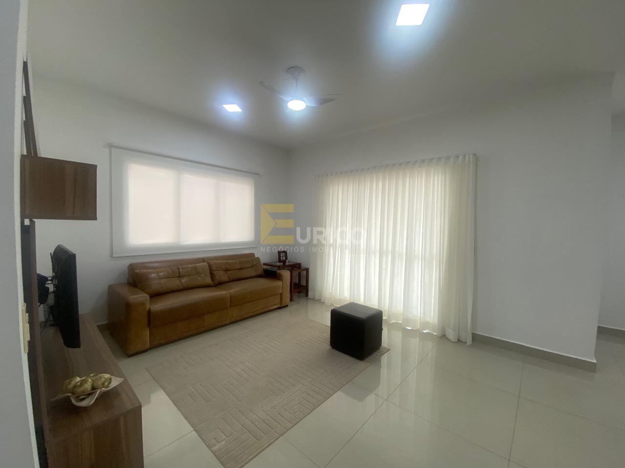 Casa em condomínio à venda no Condomínio Terras de São Francisco em Vinhedo/SP: 