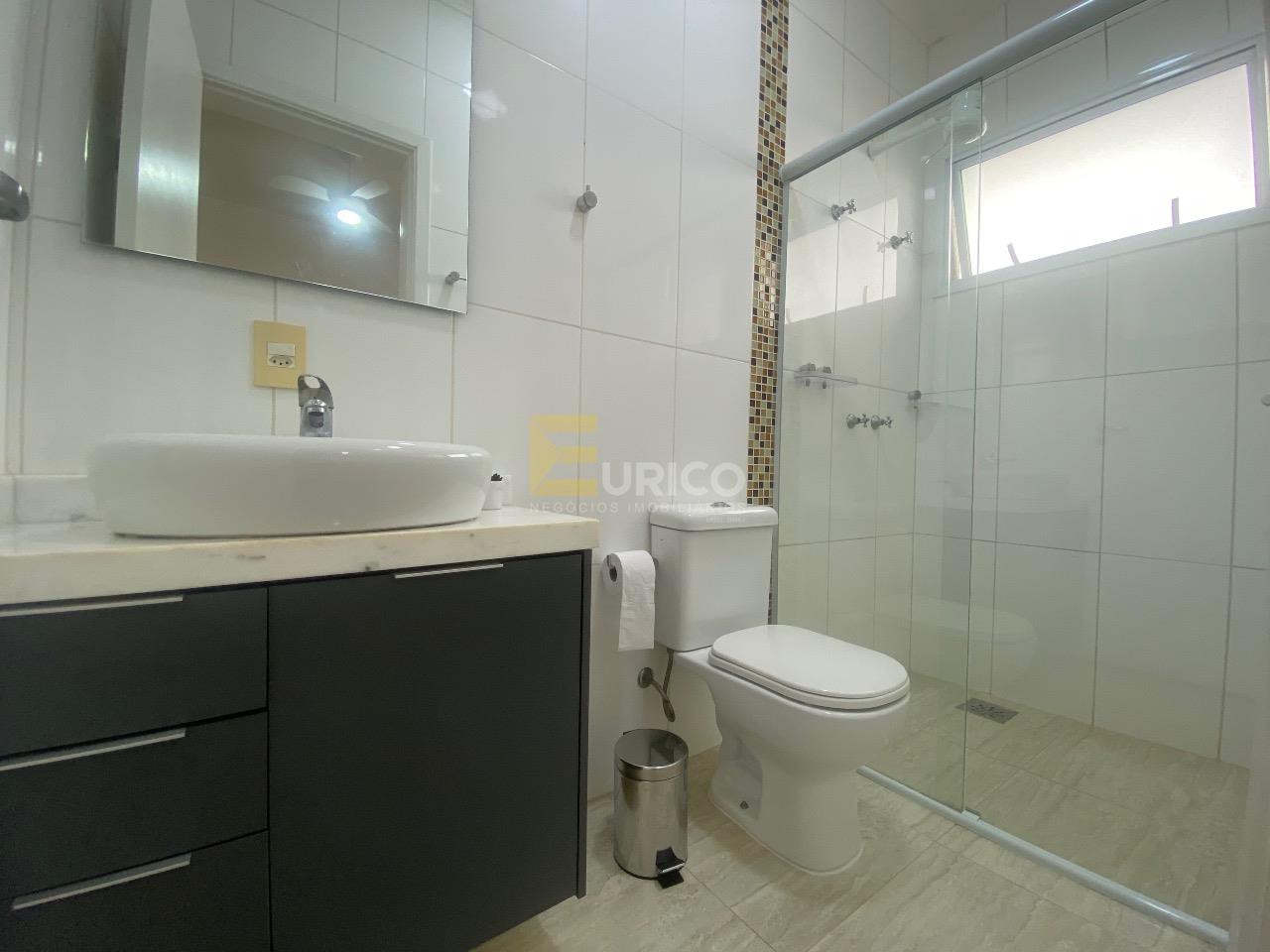 Casa em condomínio à venda no Condomínio Terras de São Francisco em Vinhedo/SP: 