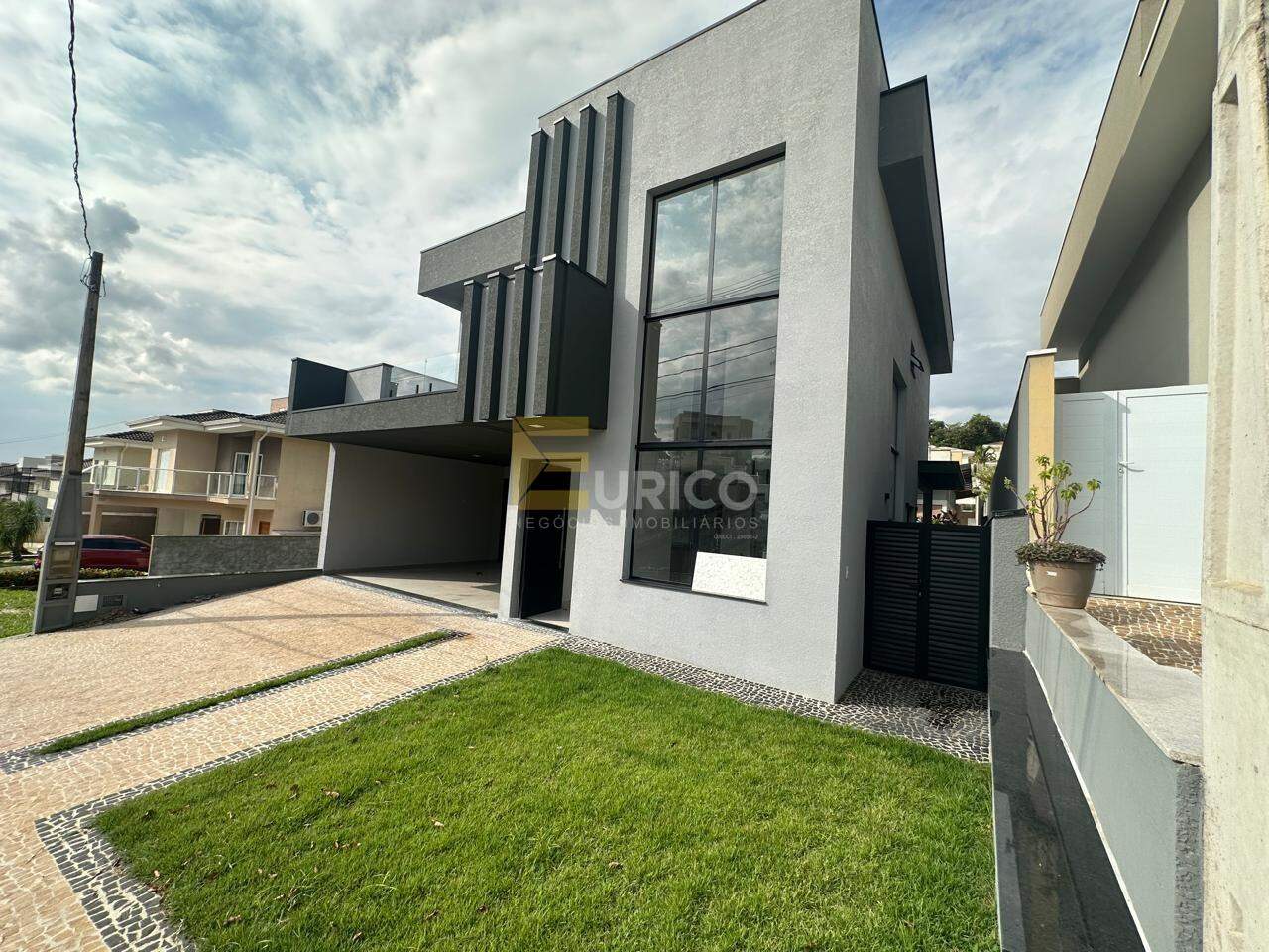 Casa em condomínio à venda no Condomínio Portal do Jequitibá em Valinhos/SP: 