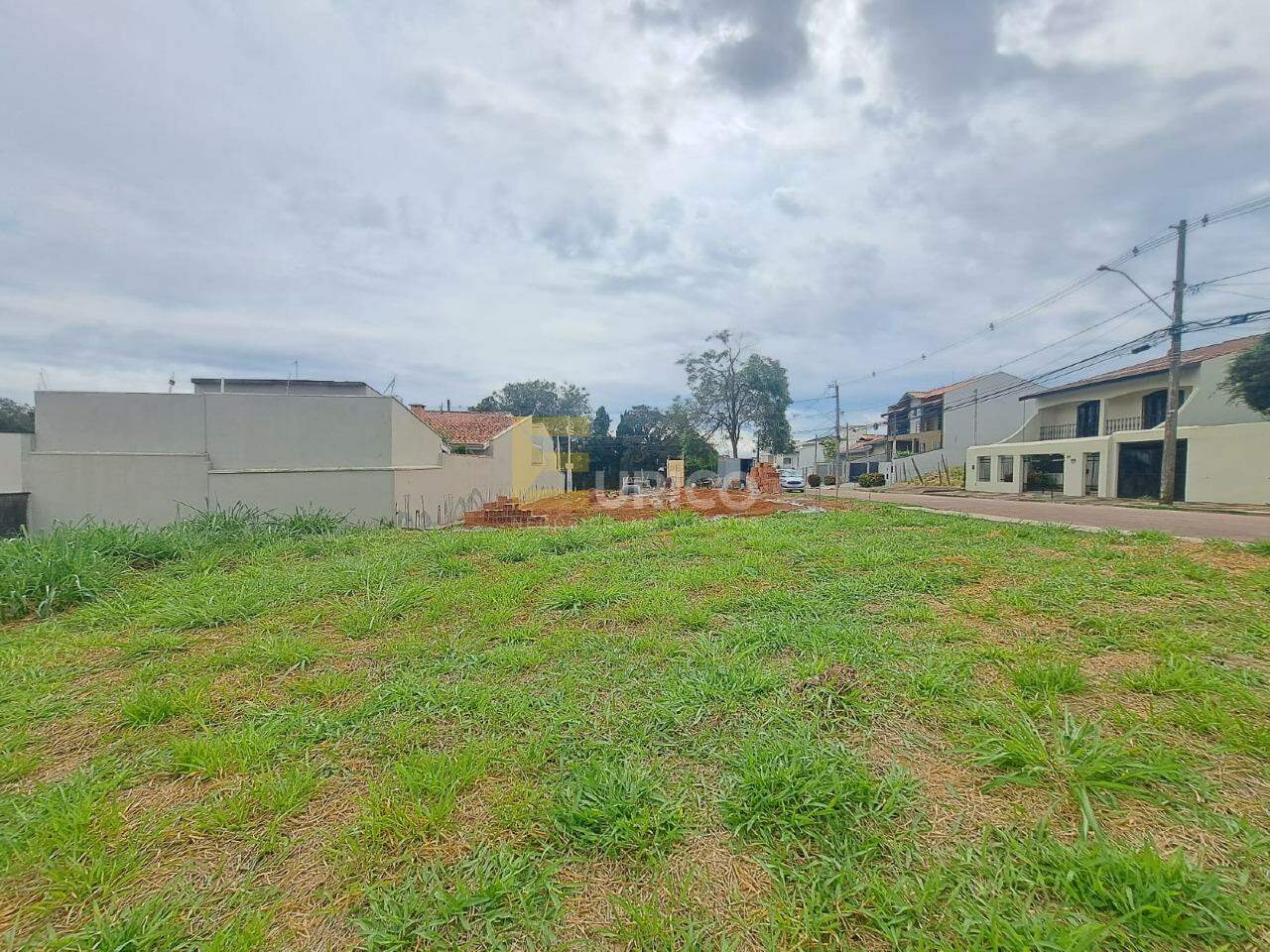 Terreno à venda no Parque Nova Suíça em Valinhos/SP: 