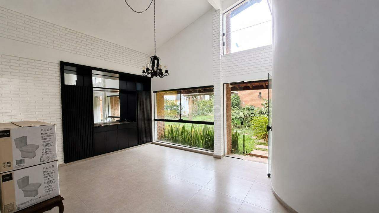Casa em condomínio à venda no Condomínio Village Sans Souci em Valinhos/SP: