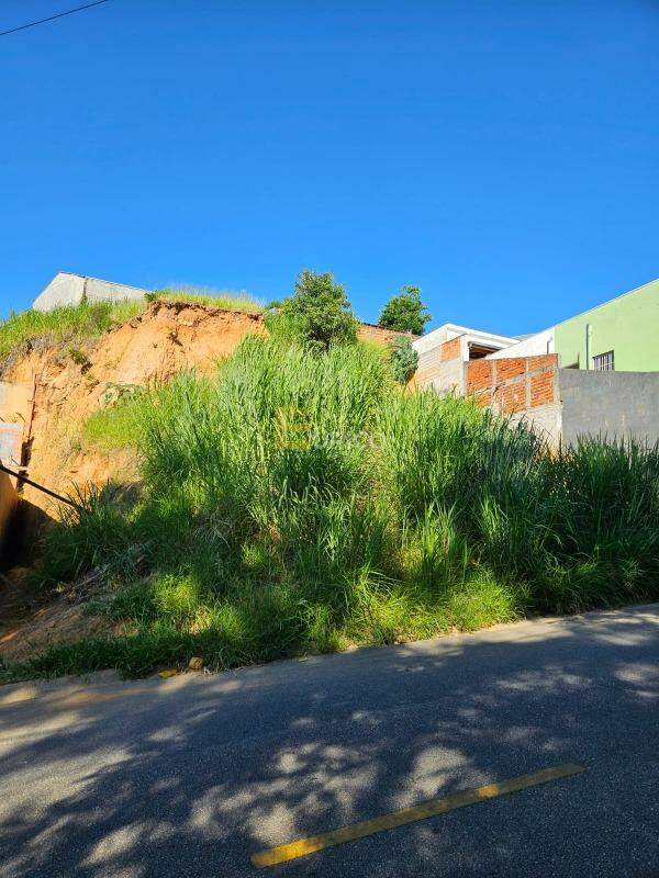 Terreno à venda no Capela em Vinhedo/SP: 