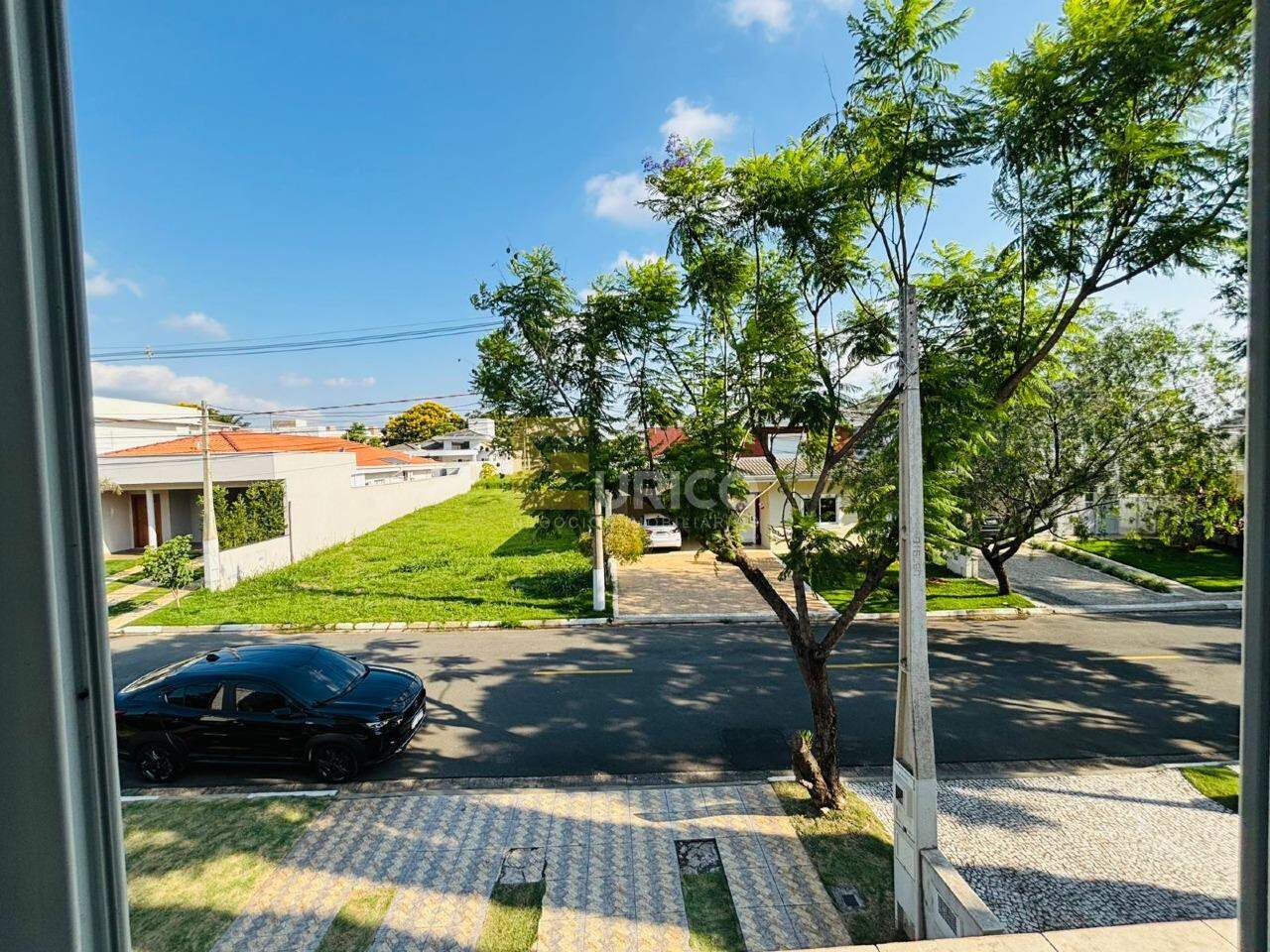 Casa em condomínio à venda no Condomínio Bosque dos Cambarás em Valinhos/SP: 