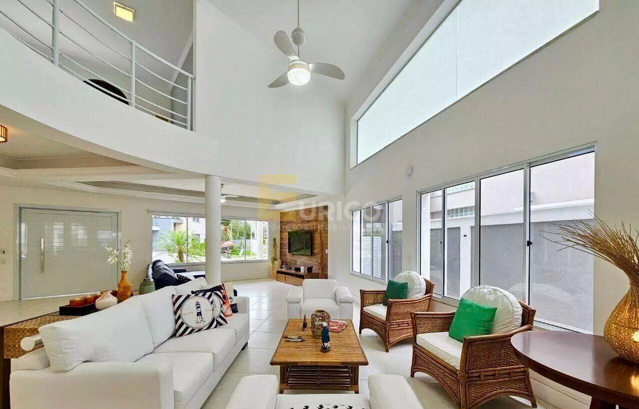 Casa à venda no Riviera de São Lourenço em Bertioga/SP: 