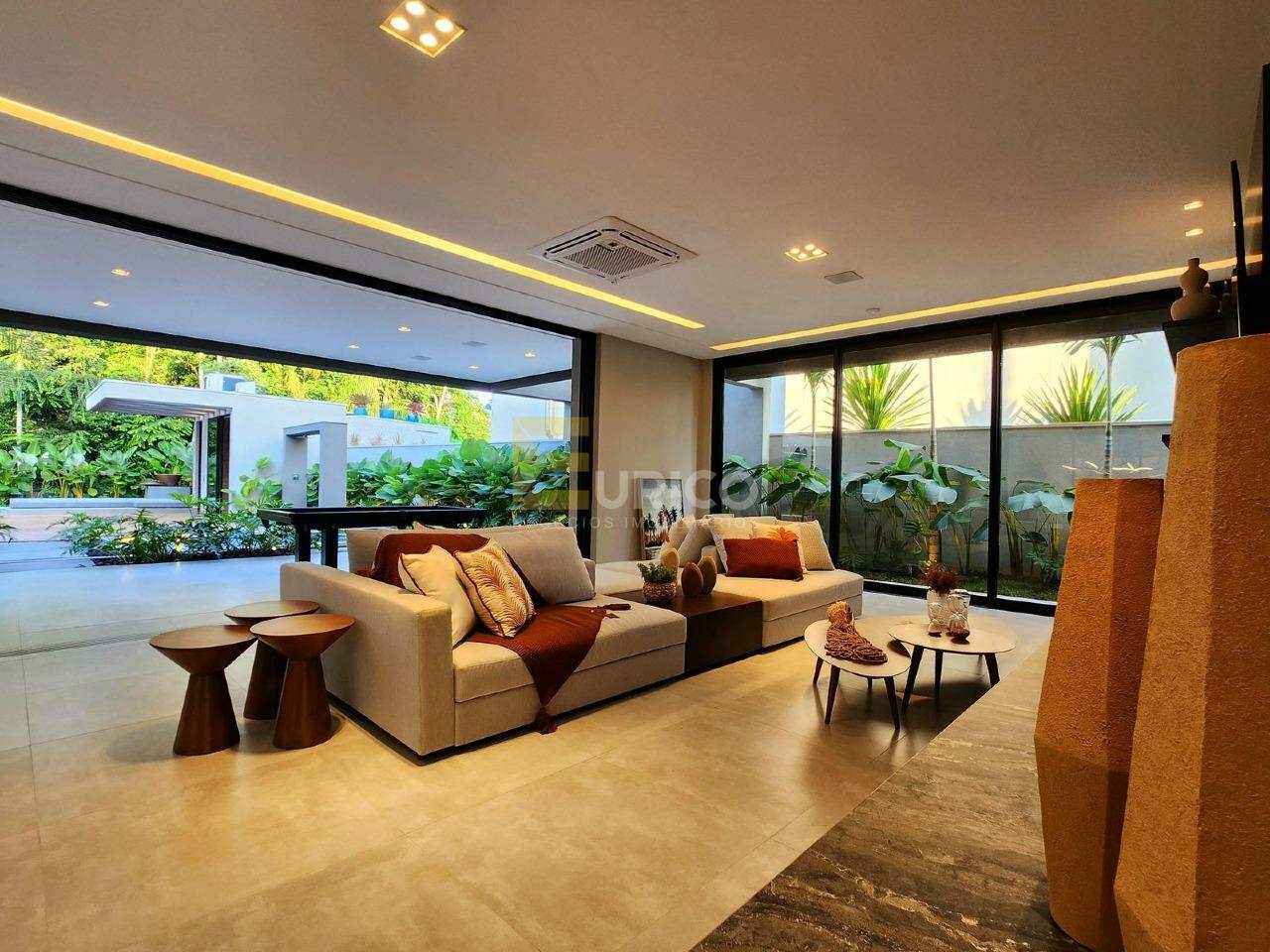 Casa à venda no Riviera de São Lourenço em Bertioga/SP: 