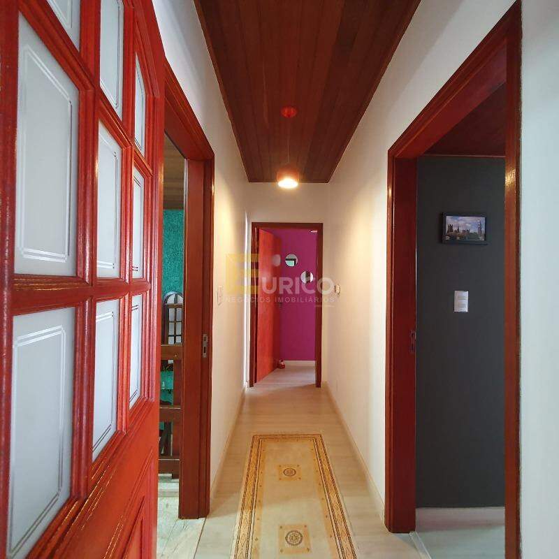 Casa à venda no SANTA MARINA em Valinhos/SP: 