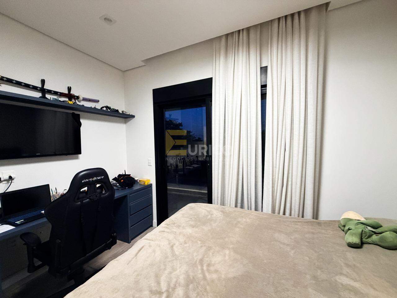 Casa em condomínio à venda no Condomínio Santa Isabel em Louveira/SP: 