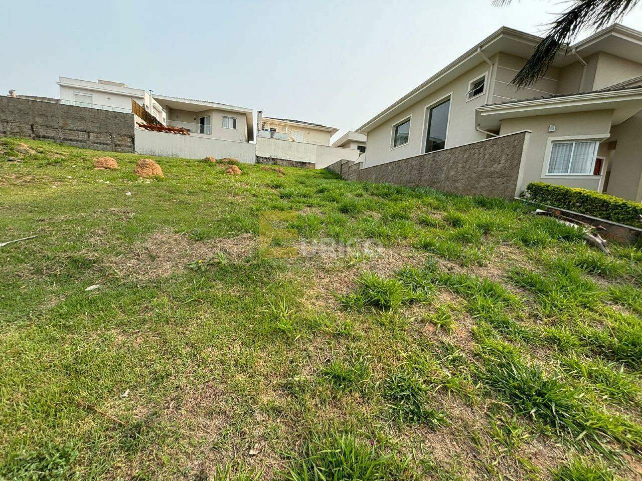 Terreno em Condomínio à venda no Condomínio Bosque dos Cambarás em Valinhos/SP: 