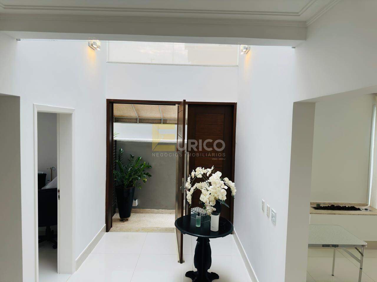 Casa em condomínio à venda no Condomínio Residencial Terras do Oriente em Valinhos/SP: 