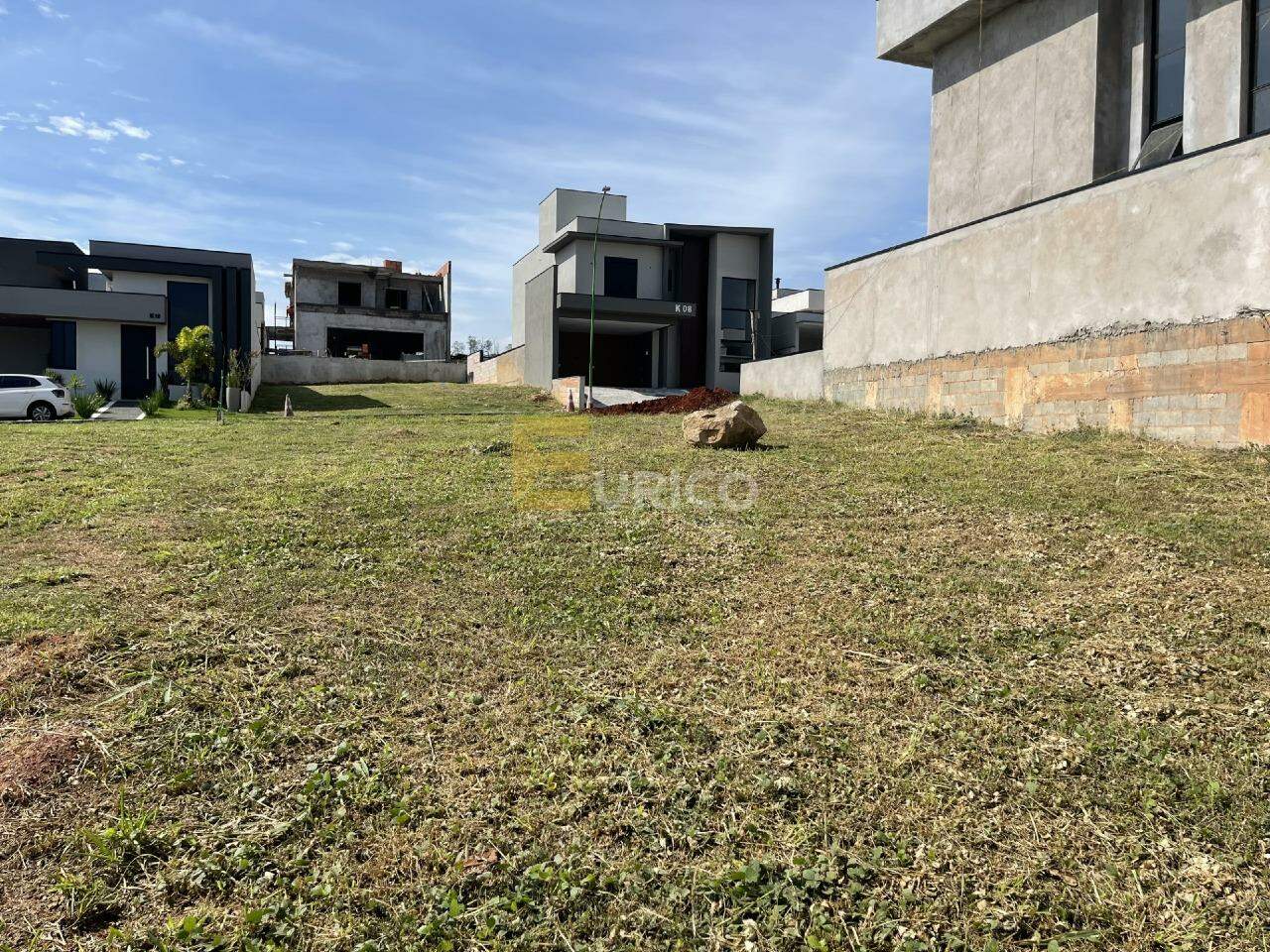 Terreno em Condomínio à venda no Condomínio Residencial Mont'Alcino em Valinhos/SP: 