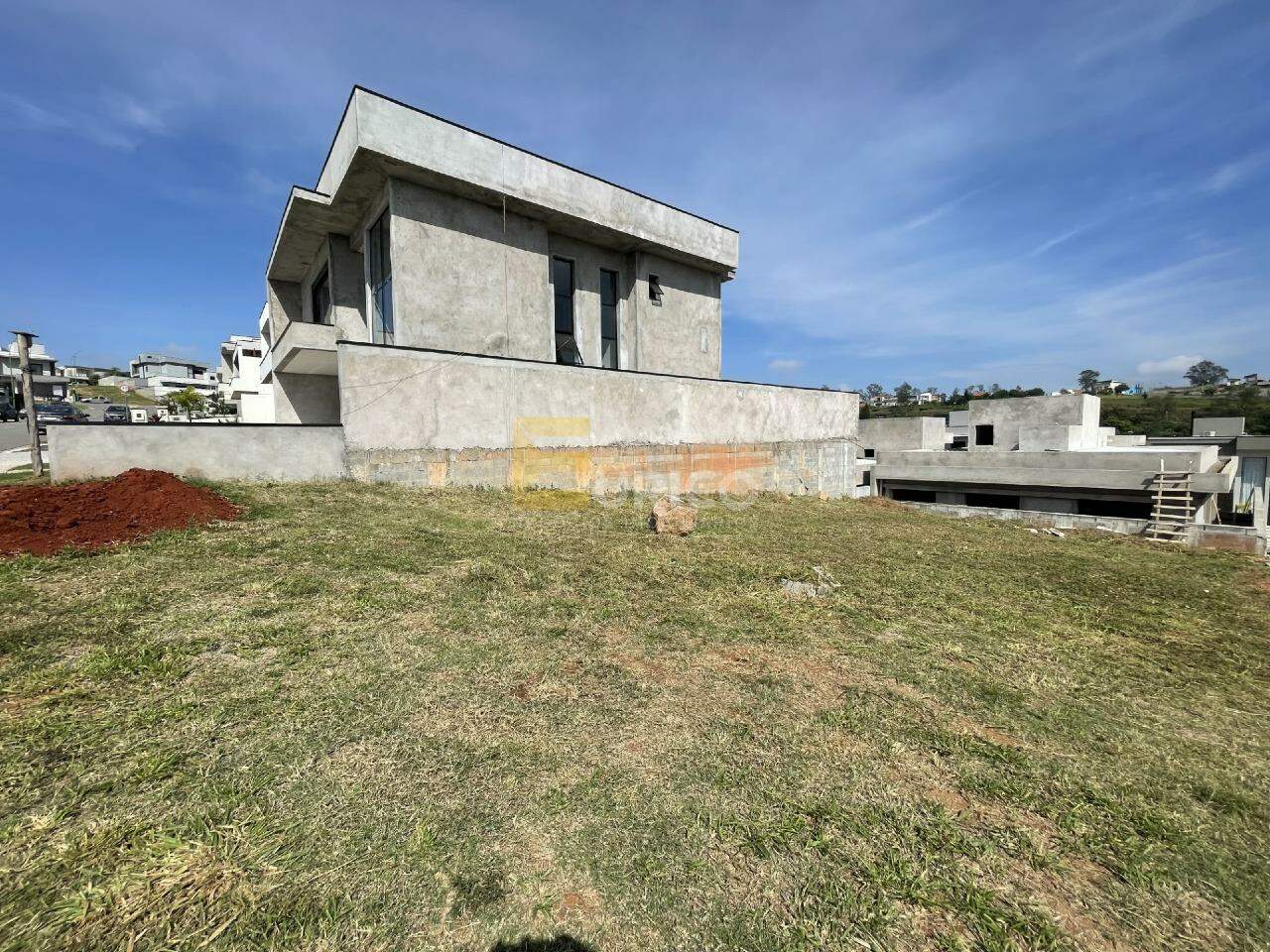Terreno em Condomínio à venda no Condomínio Residencial Mont'Alcino em Valinhos/SP: 