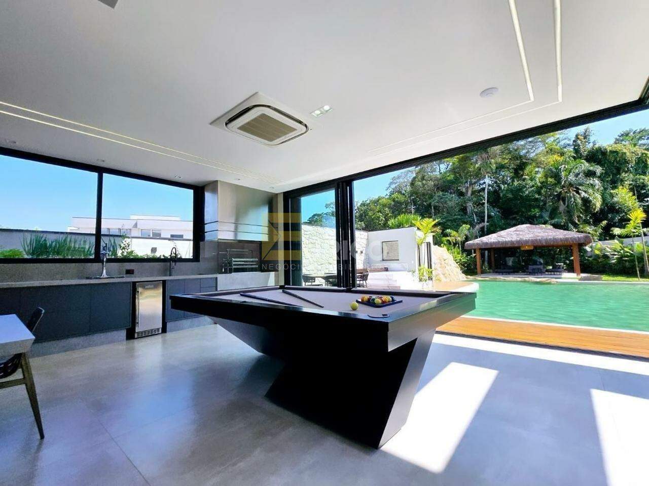 Casa à venda no Riviera de São Lourenço em Bertioga/SP: 