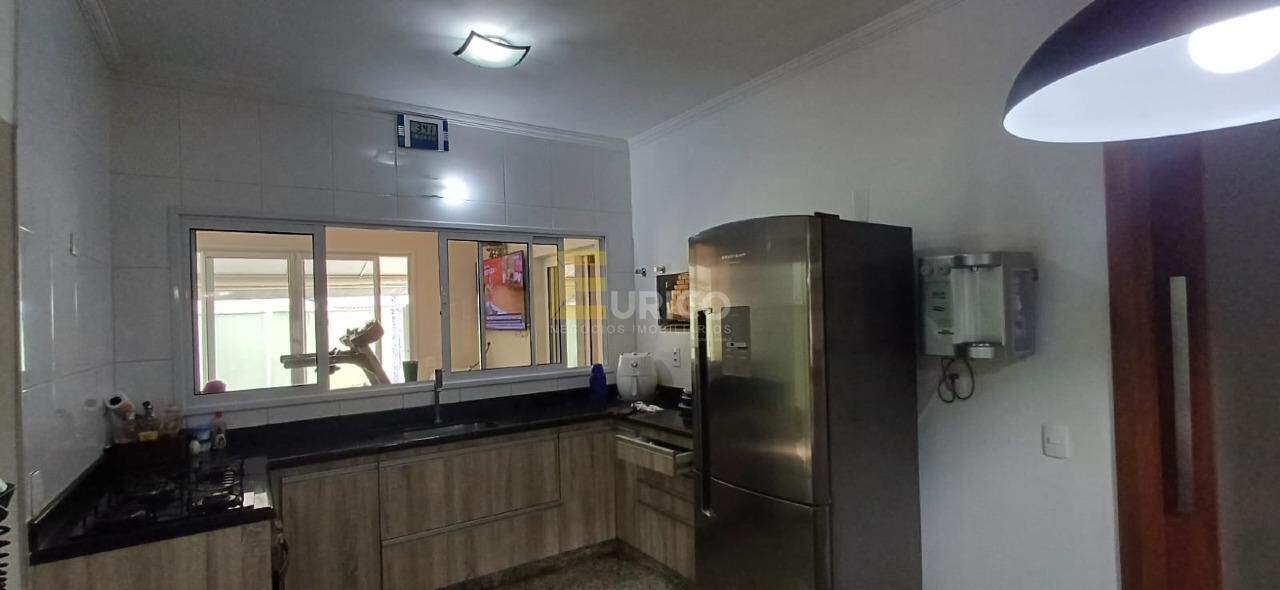 Casa em condomínio à venda no Condomínio Morada das Nascentes em Valinhos/SP: 