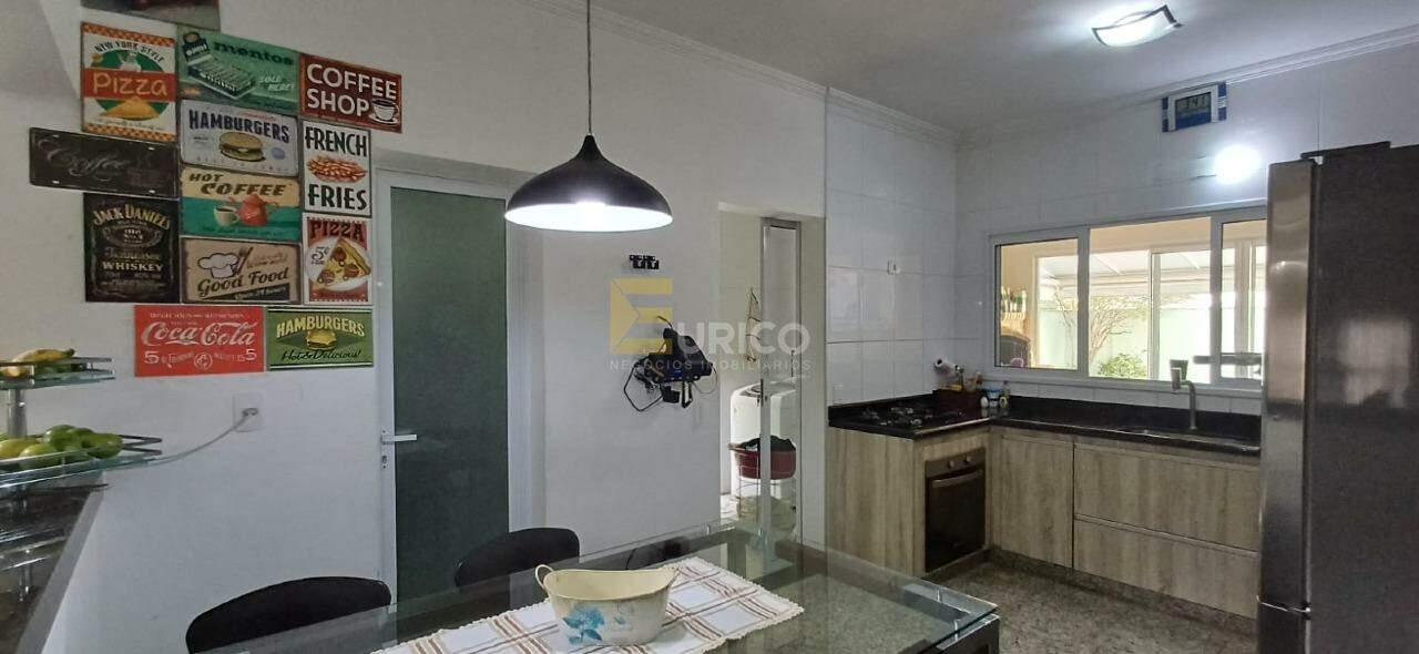 Casa em condomínio à venda no Condomínio Morada das Nascentes em Valinhos/SP: 