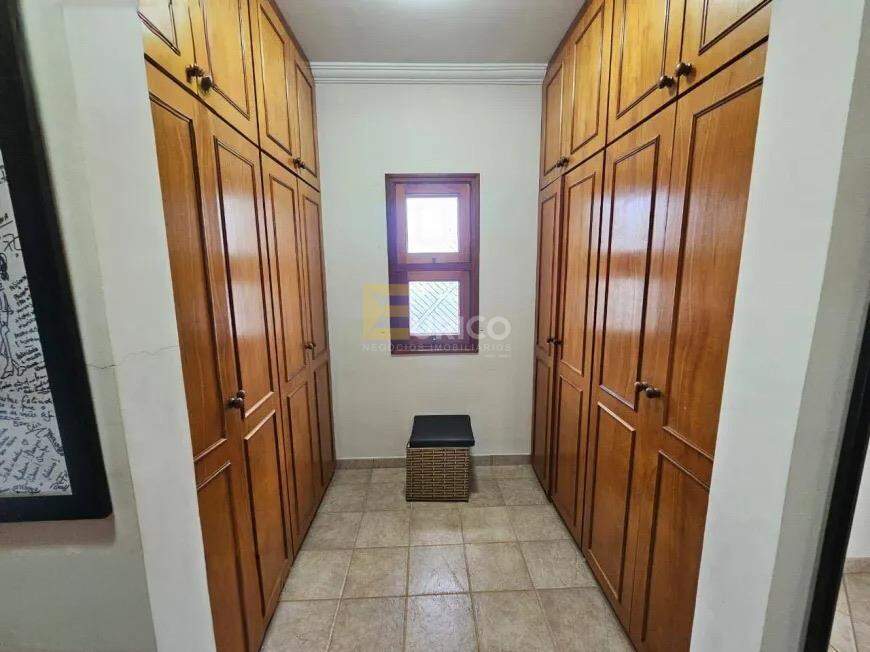 Casa em condomínio à venda no Bosque em Vinhedo/SP: 