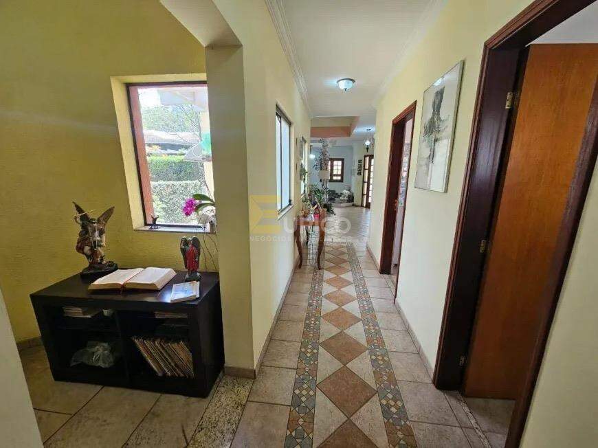 Casa em condomínio à venda no Bosque em Vinhedo/SP: 