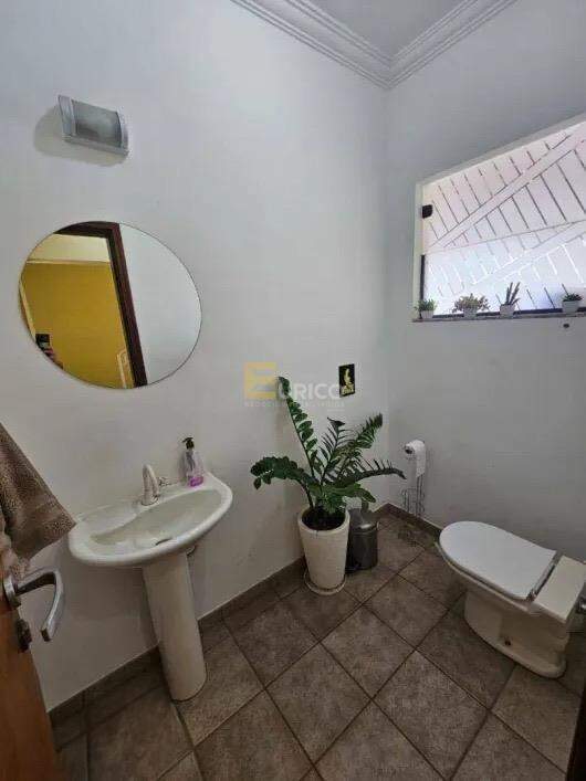 Casa em condomínio à venda no Bosque em Vinhedo/SP: 