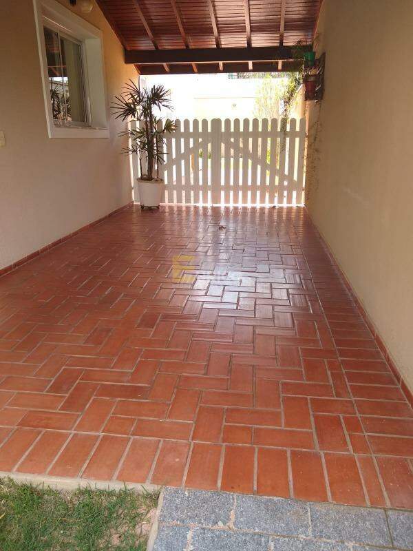 Casa em condomínio à venda no Condomínio Grape Village em Vinhedo/SP: 