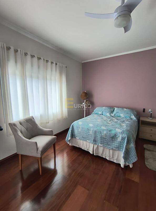 Casa em condomínio à venda no Condomínio Grape Village em Vinhedo/SP: 